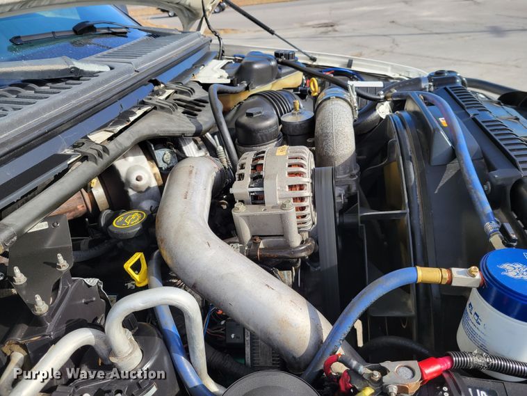 image for item KH9871 2007 Ford F550 Super Duty XL  SuperCab flatbed truck