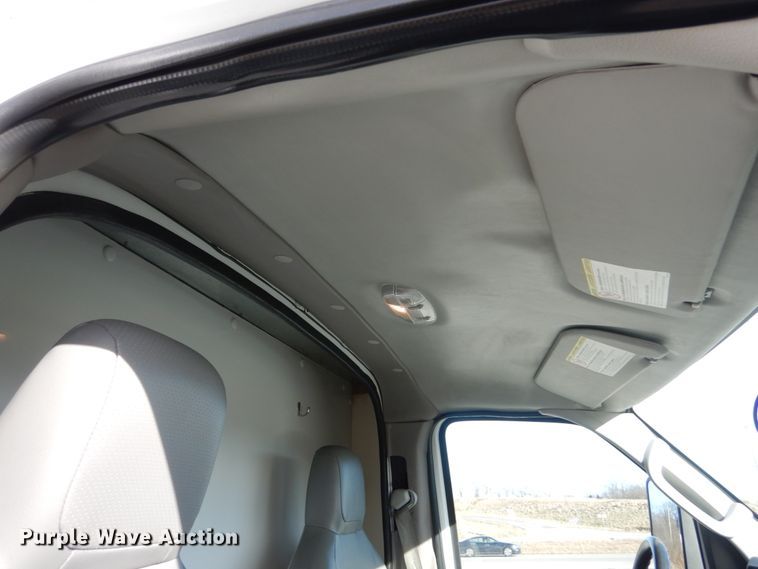 image for item KH9875 2013 Ford Econoline E450  utility van