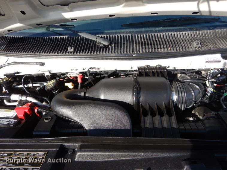 image for item KH9875 2013 Ford Econoline E450  utility van