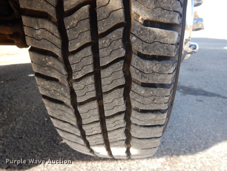 image for item KH9875 2013 Ford Econoline E450  utility van