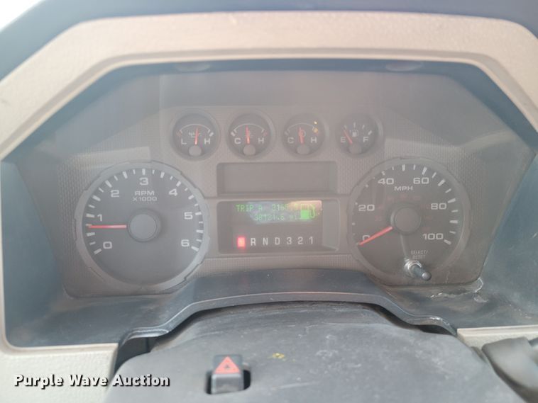 image for item KH9886 2008 Ford F450 Super Duty XL  flatbed truck