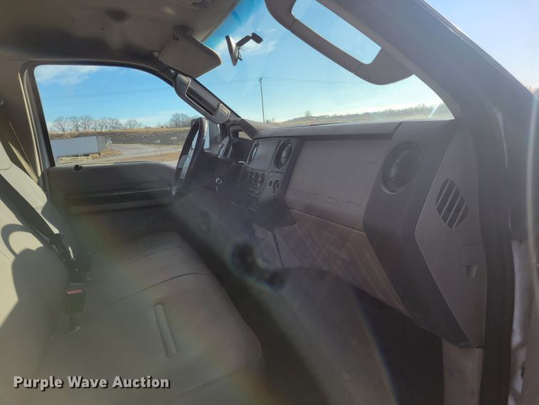 image for item KH9886 2008 Ford F450 Super Duty XL  flatbed truck