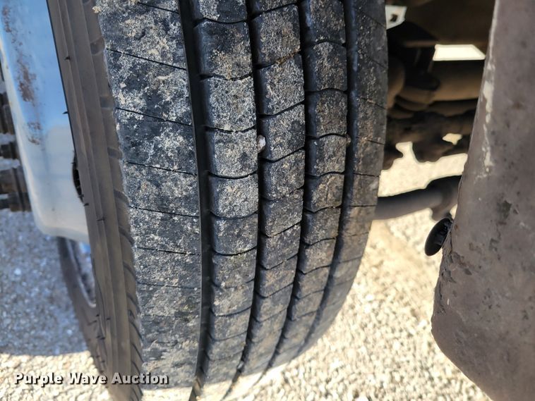 image for item KH9886 2008 Ford F450 Super Duty XL  flatbed truck