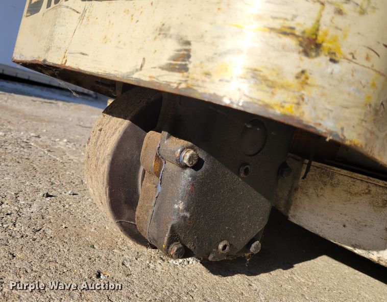 image for item KH9926 Crown 20MT  forklift