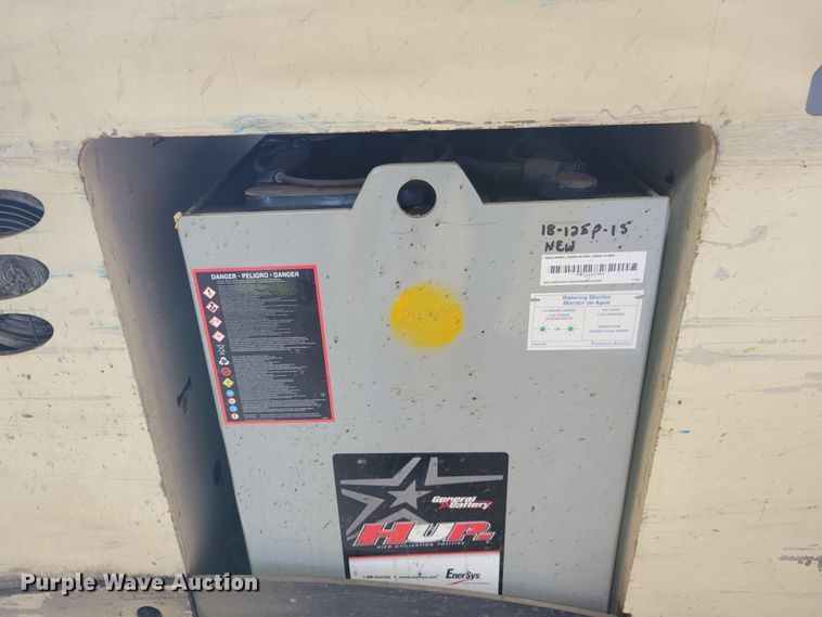 image for item KH9932 2009 Crown RC5545-40  forklift