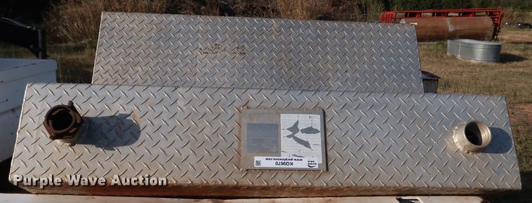 image for item KQ9670 UWS  L-shaped fuel tank