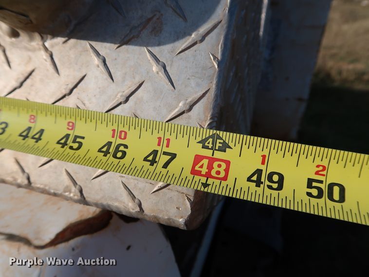 image for item KQ9670 UWS  L-shaped fuel tank