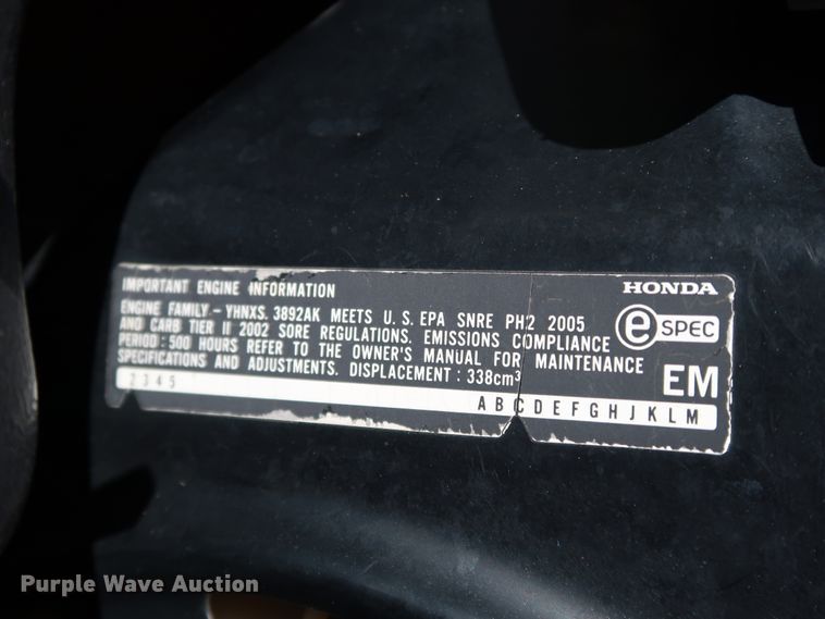 image for item KQ9678 2002 Ditch Witch 1030  trencher