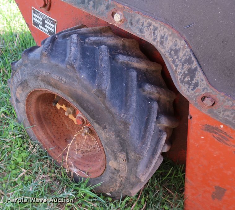 image for item KQ9678 2002 Ditch Witch 1030  trencher