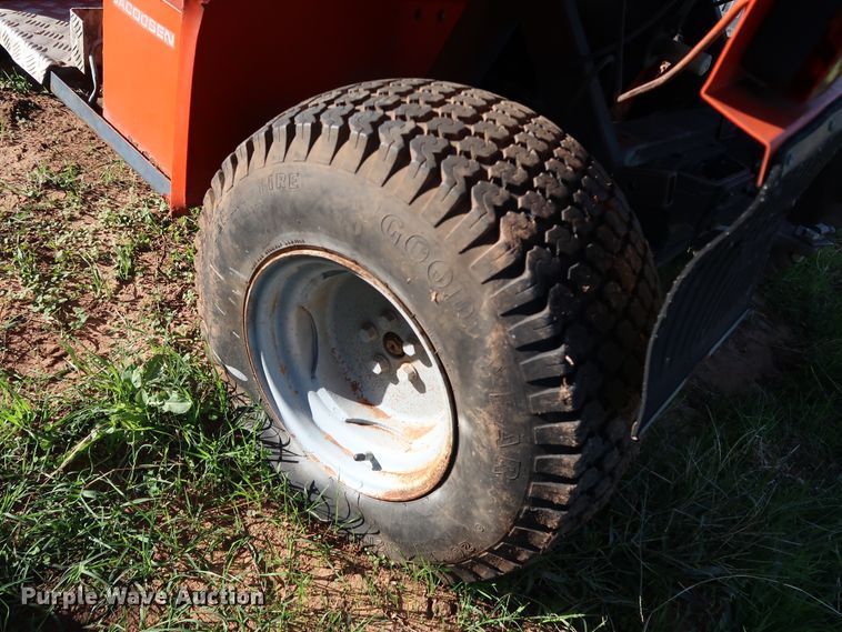 image for item KQ9679 Jacobsen G 4x4 Plus  lawn mower