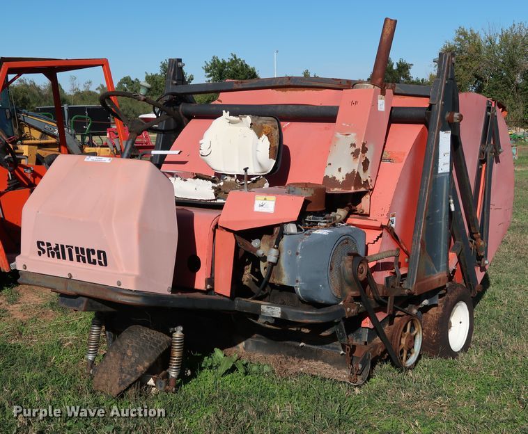 image for item KQ9680 1996 Smithco Sweep Star 60  sweeper