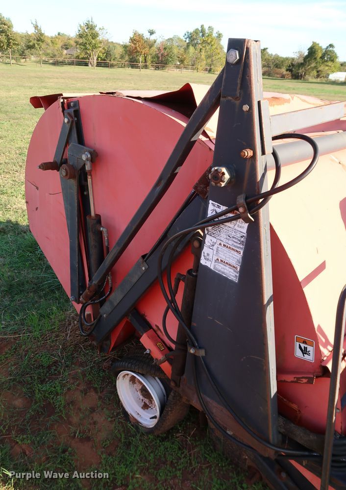 image for item KQ9680 1996 Smithco Sweep Star 60  sweeper