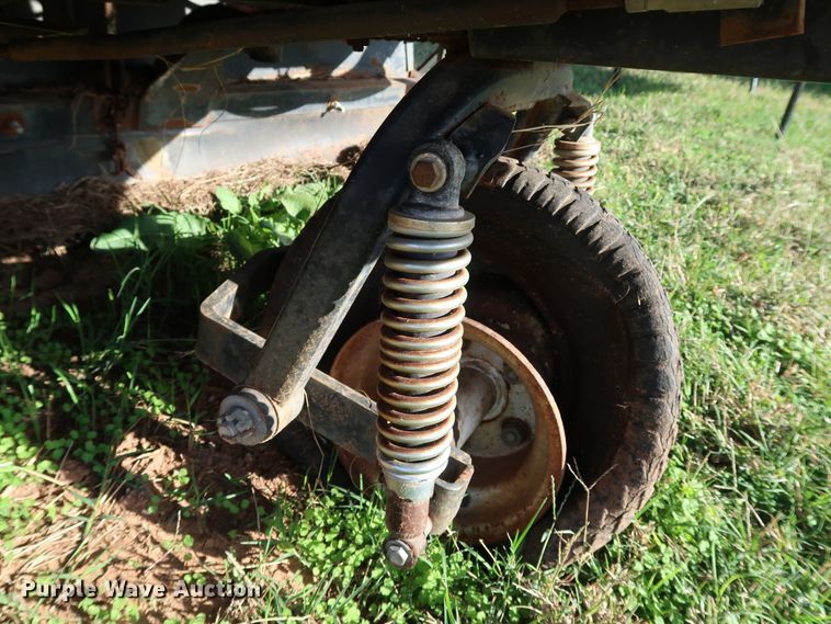 image for item KQ9680 1996 Smithco Sweep Star 60  sweeper