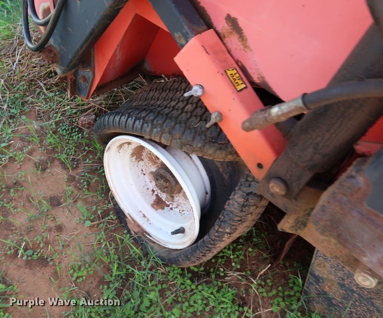 image for item KQ9680 1996 Smithco Sweep Star 60  sweeper