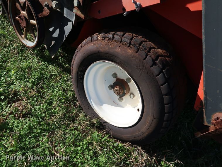 image for item KQ9680 1996 Smithco Sweep Star 60  sweeper