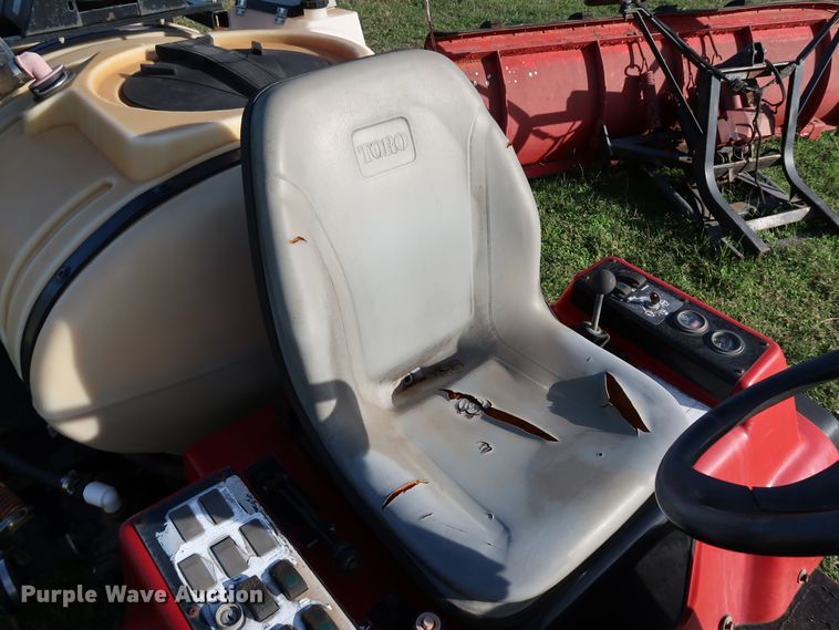 image for item KQ9684 Toro Multipro 1250  turf sprayer