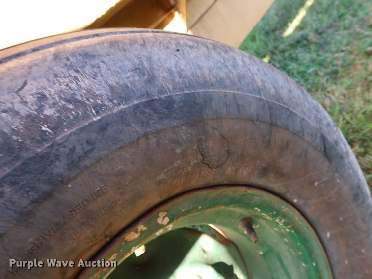 image for item KQ9694 Hydra-Dump  dump trailer