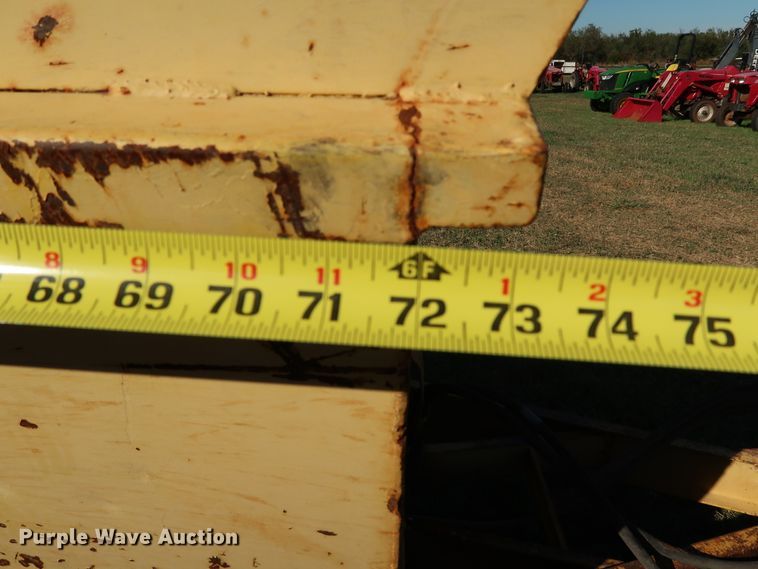 image for item KQ9694 Hydra-Dump  dump trailer