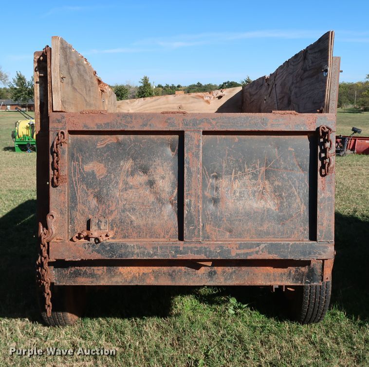 image for item KQ9696 Dump trailer