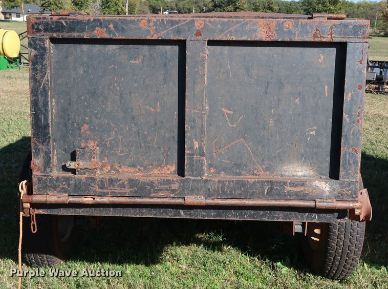 image for item KQ9697 Dump trailer