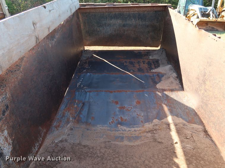 image for item KQ9699 Dump trailer