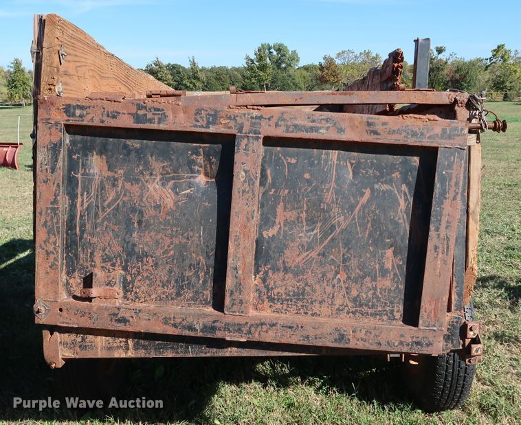 image for item KQ9700 Dump trailer