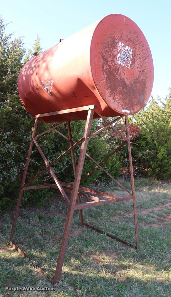 image for item KQ9705 Fuel tank