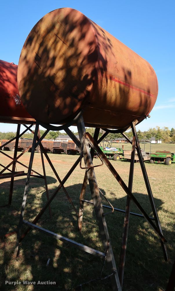 image for item KQ9706 Fuel tank