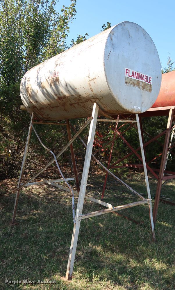 image for item KQ9708 Fuel tank