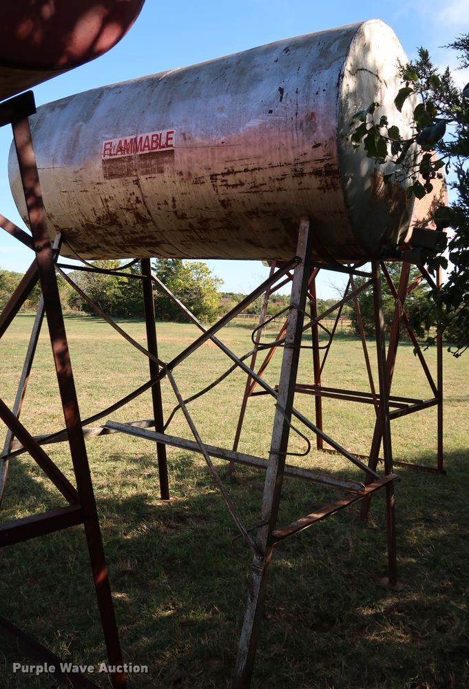 image for item KQ9708 Fuel tank