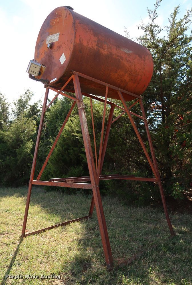 image for item KQ9709 Fuel tank