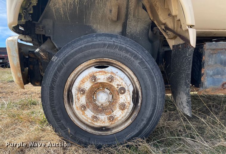 image for item KU9544 1992 GMC TopKick C5500  dump flatbed truck