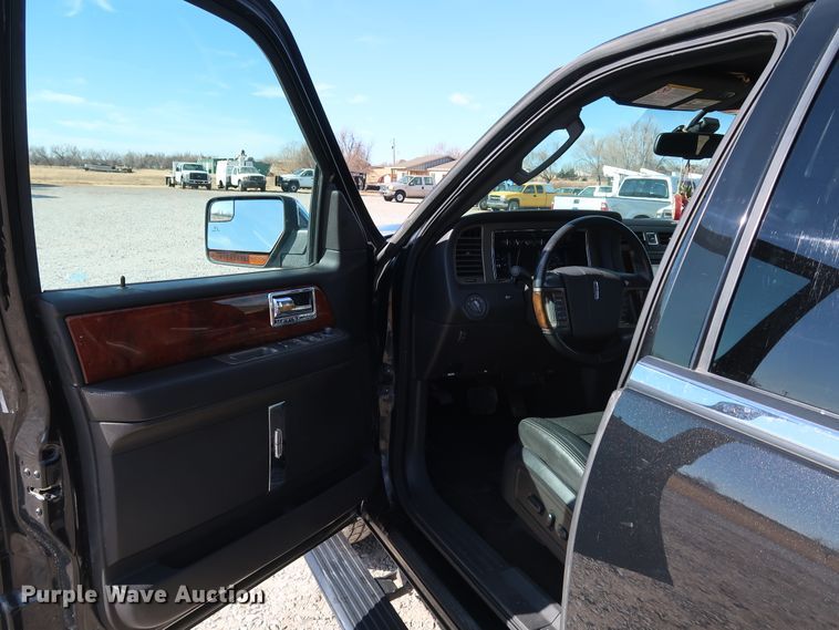 image for item KY9716 2012 Lincoln Navigator  SUV