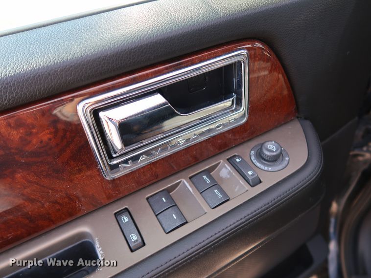 image for item KY9716 2012 Lincoln Navigator  SUV