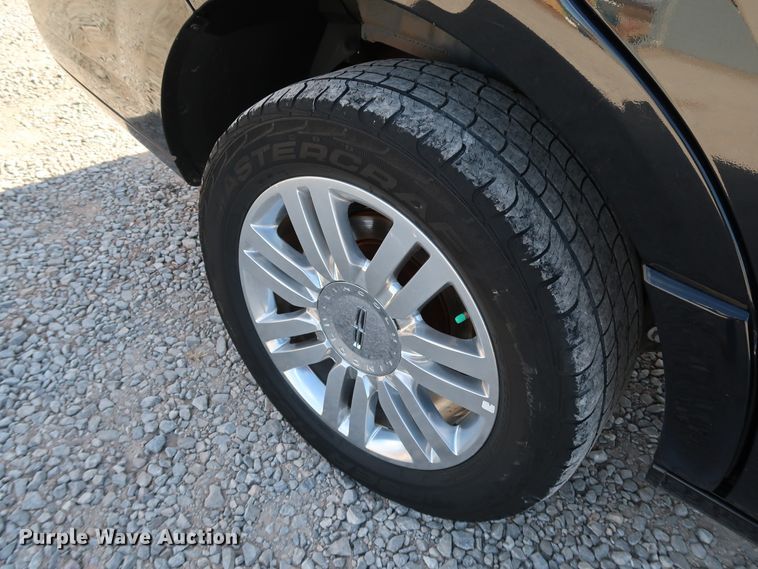 image for item KY9716 2012 Lincoln Navigator  SUV