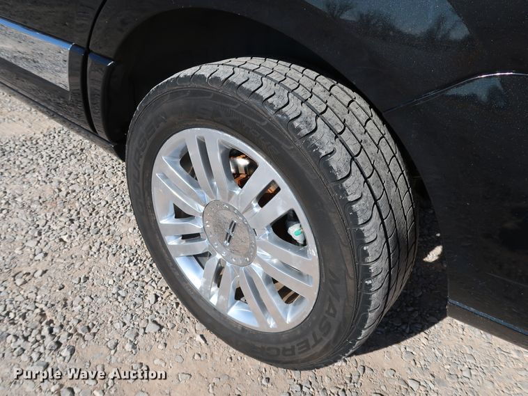 image for item KY9716 2012 Lincoln Navigator  SUV