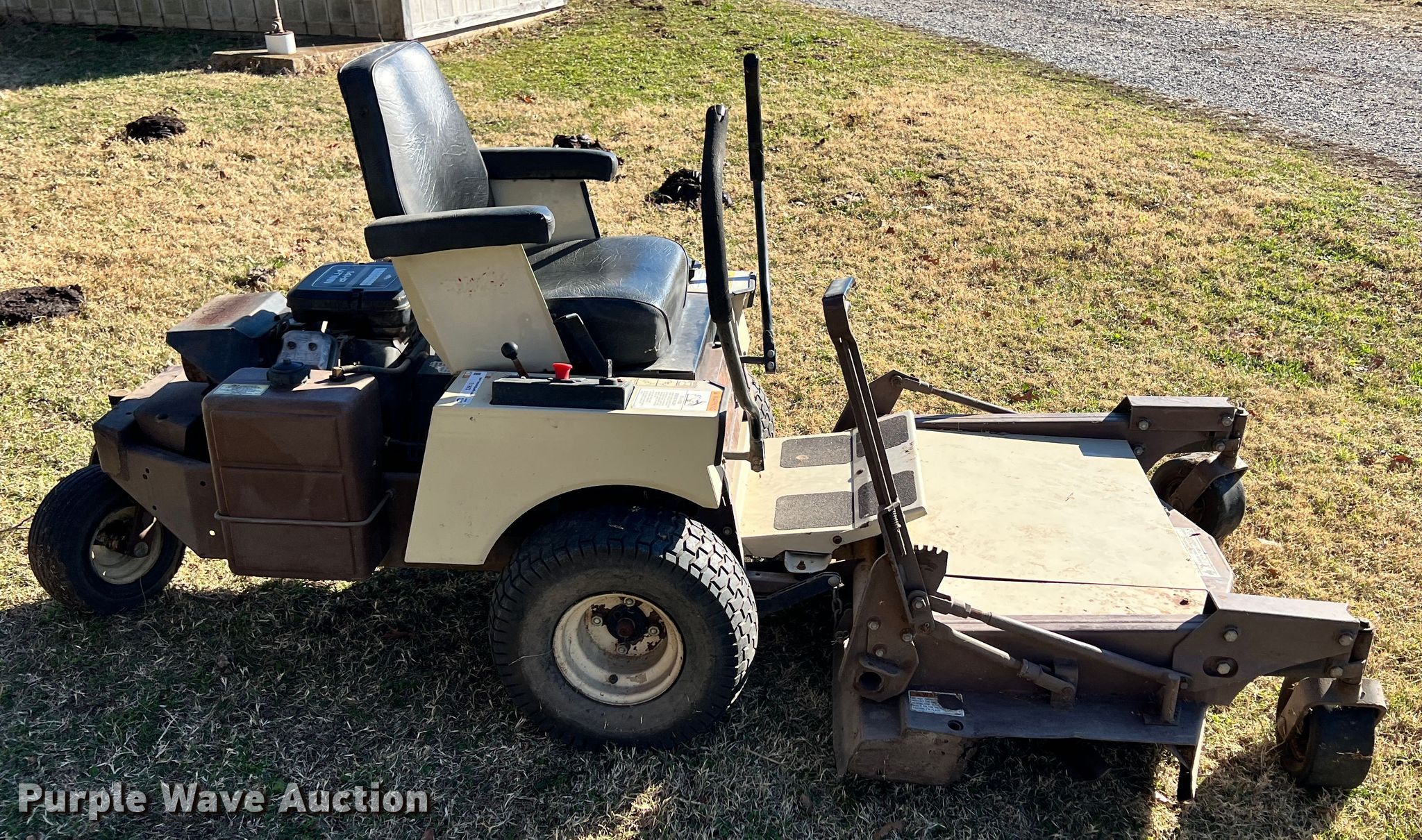 614 ZTR lawn mower in Rose, OK Item ID9618 sold Purple Wave