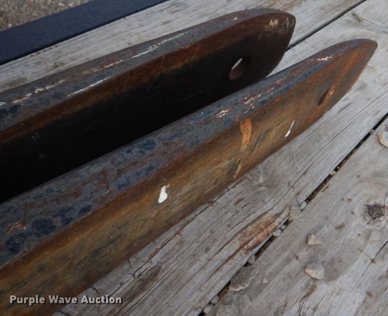 image for item DE7505 62.5" L forks