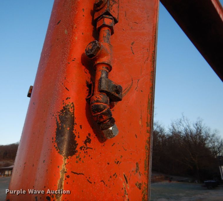 image for item DH8136 Hitachi EX200-2  excavator