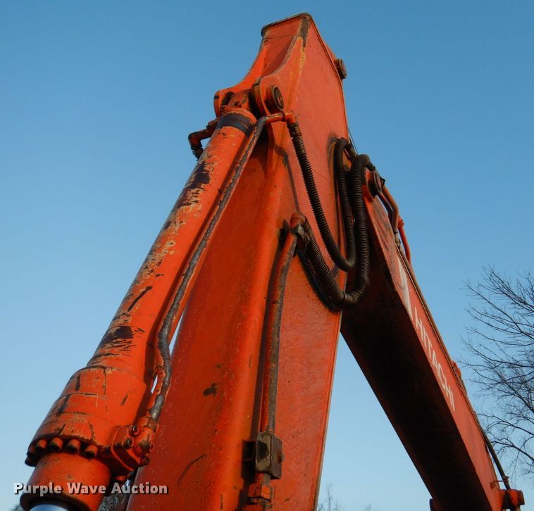 image for item DH8136 Hitachi EX200-2  excavator