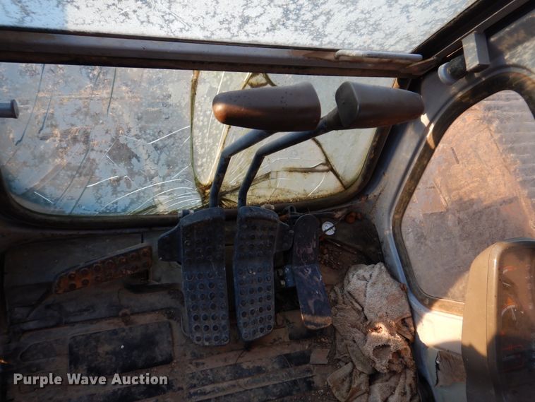 image for item DH8136 Hitachi EX200-2  excavator