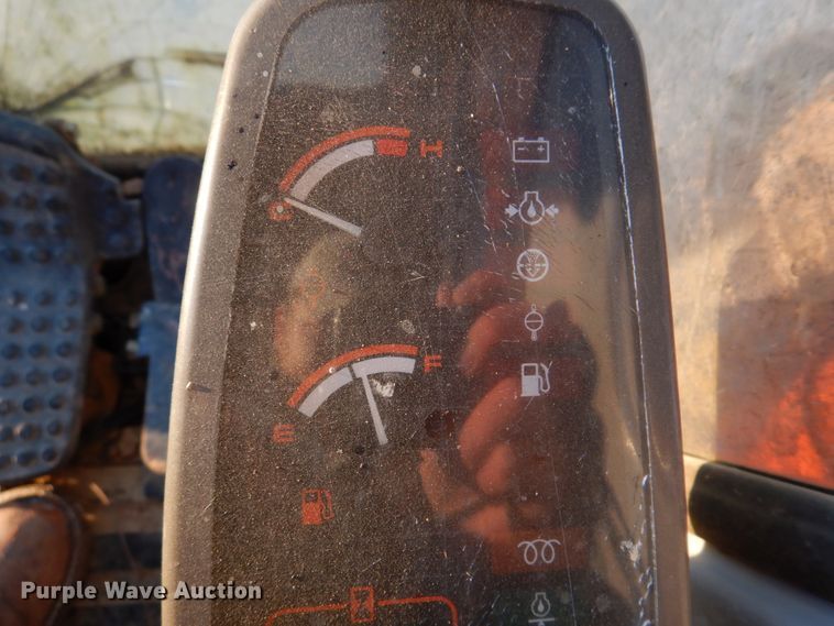 image for item DH8136 Hitachi EX200-2  excavator