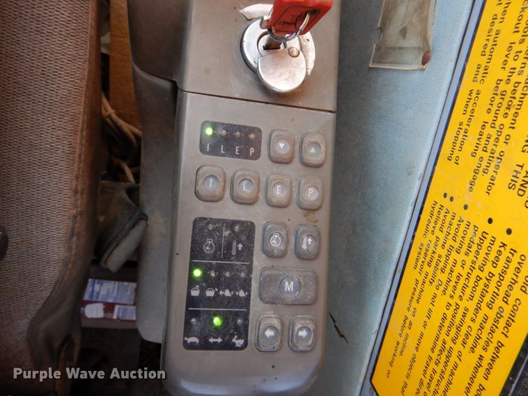 image for item DH8136 Hitachi EX200-2  excavator