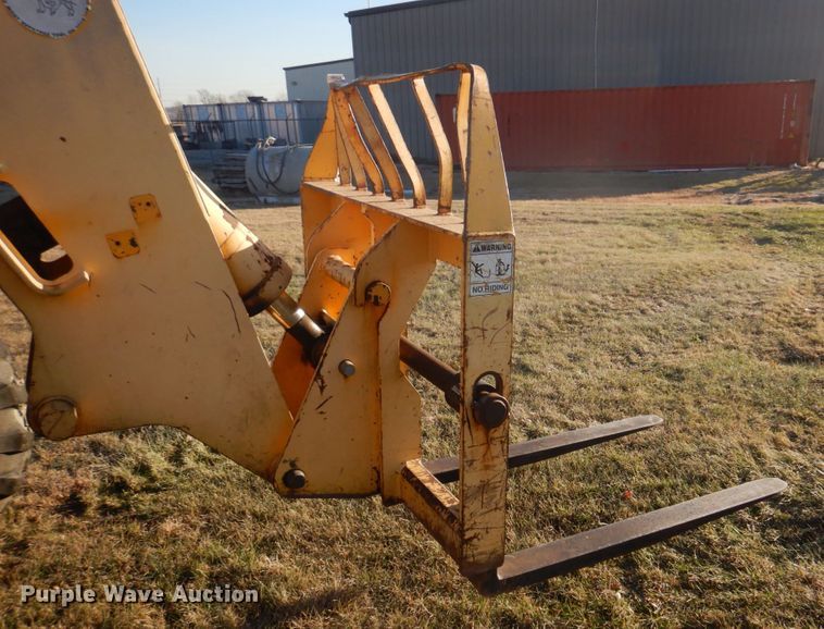 image for item DH8142 Pettibone F-636  telehandler