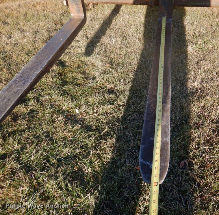 image for item DH8142 Pettibone F-636  telehandler