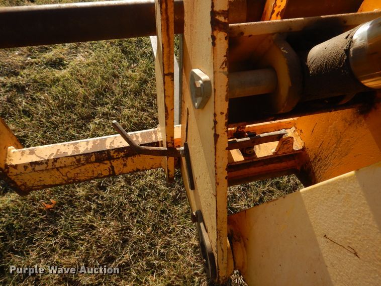 image for item DH8142 Pettibone F-636  telehandler