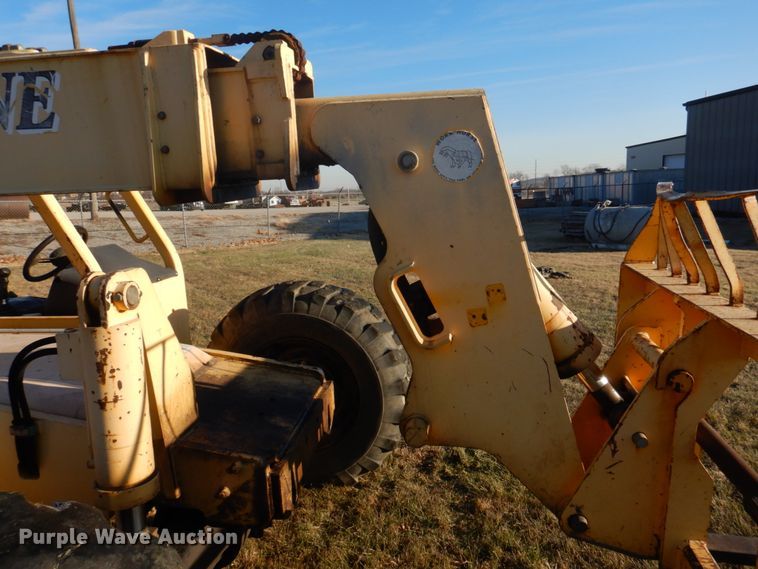 image for item DH8142 Pettibone F-636  telehandler