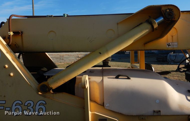 image for item DH8142 Pettibone F-636  telehandler