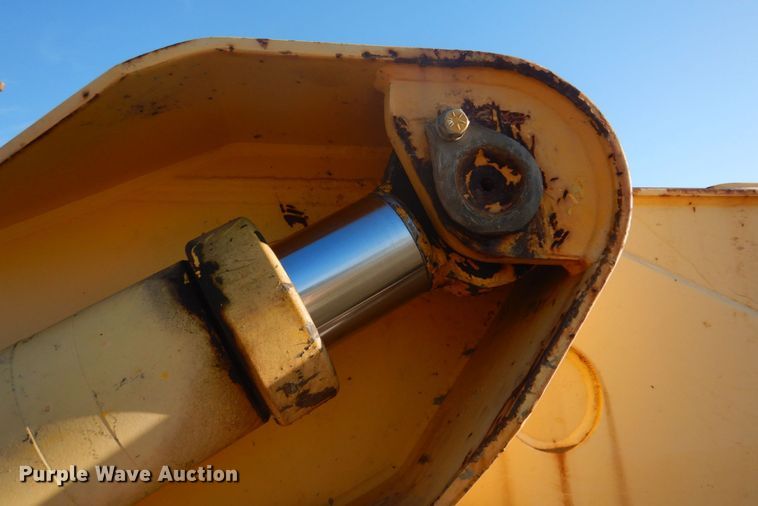 image for item DH8142 Pettibone F-636  telehandler