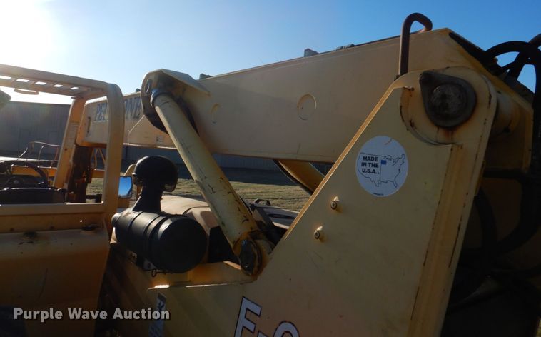 image for item DH8142 Pettibone F-636  telehandler